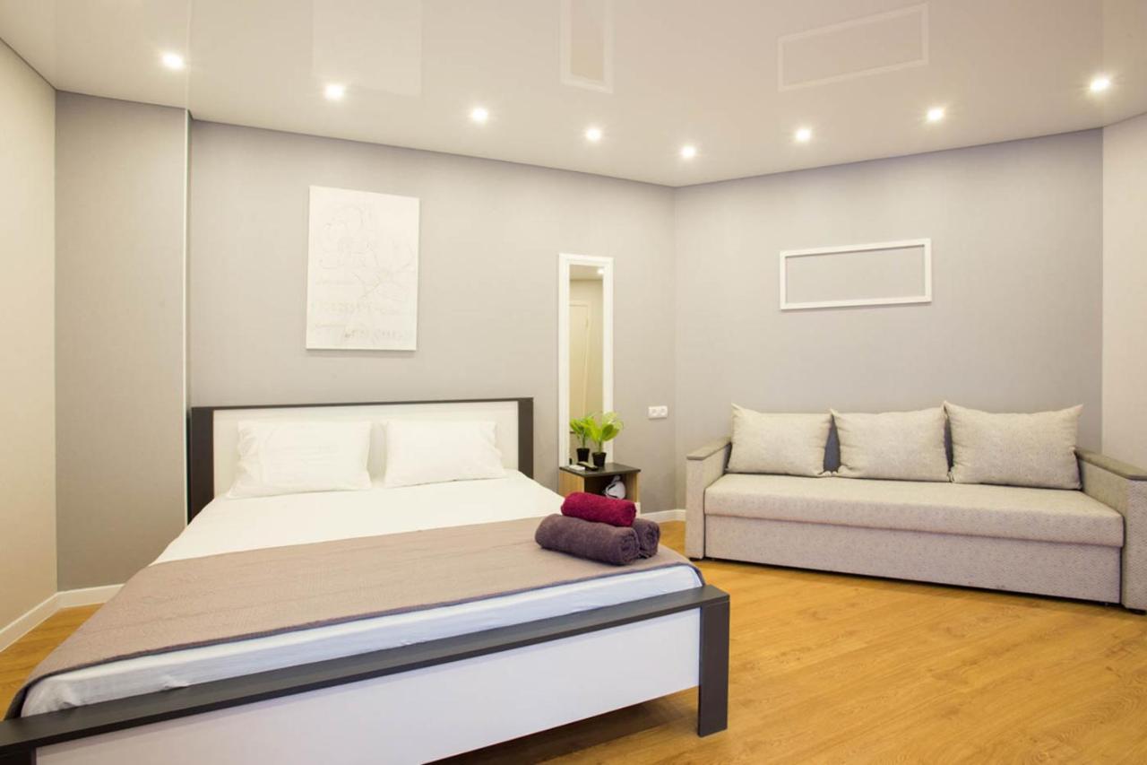 New Studio In The City Center - Mykoly Khvylovoho Str 5-2 Charkov Exteriér fotografie
