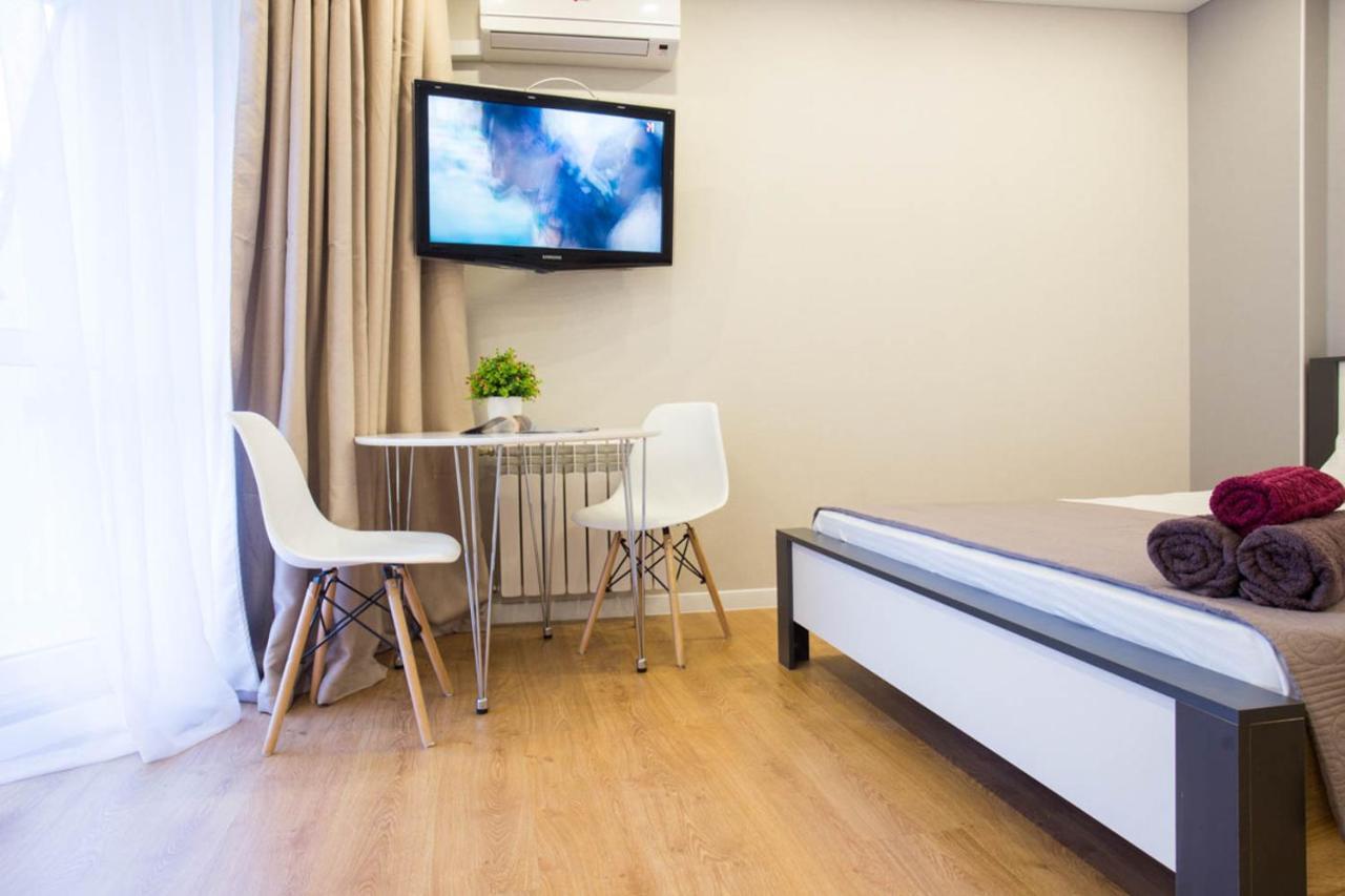 New Studio In The City Center - Mykoly Khvylovoho Str 5-2 Charkov Exteriér fotografie